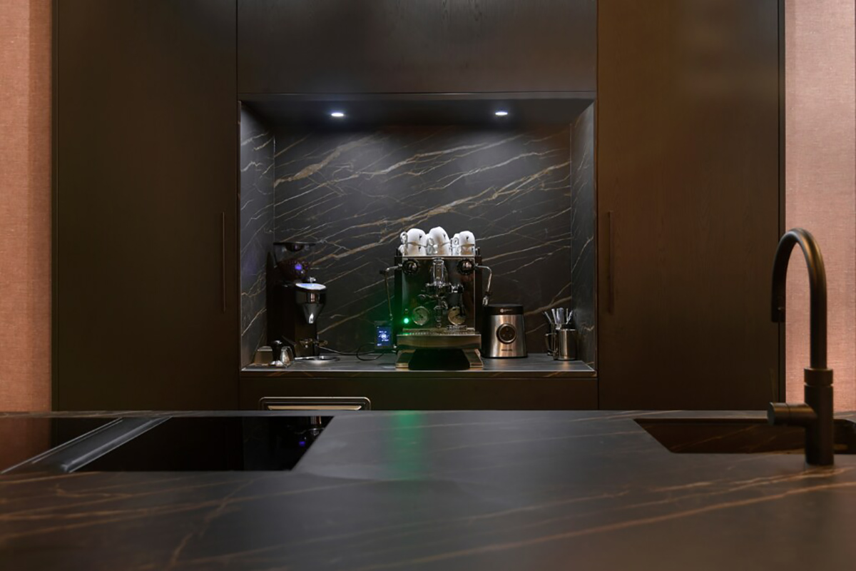 Laminam